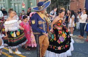 Parade of quinceañeras & traditional Latin-American outfits